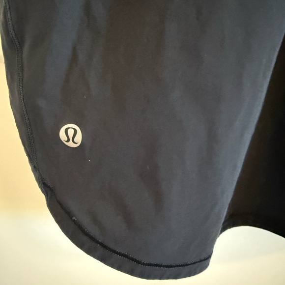 Lululemon Black Mesh Racerback Tank Top Athletic Workout Top Size 6 - Picture 3 of 4